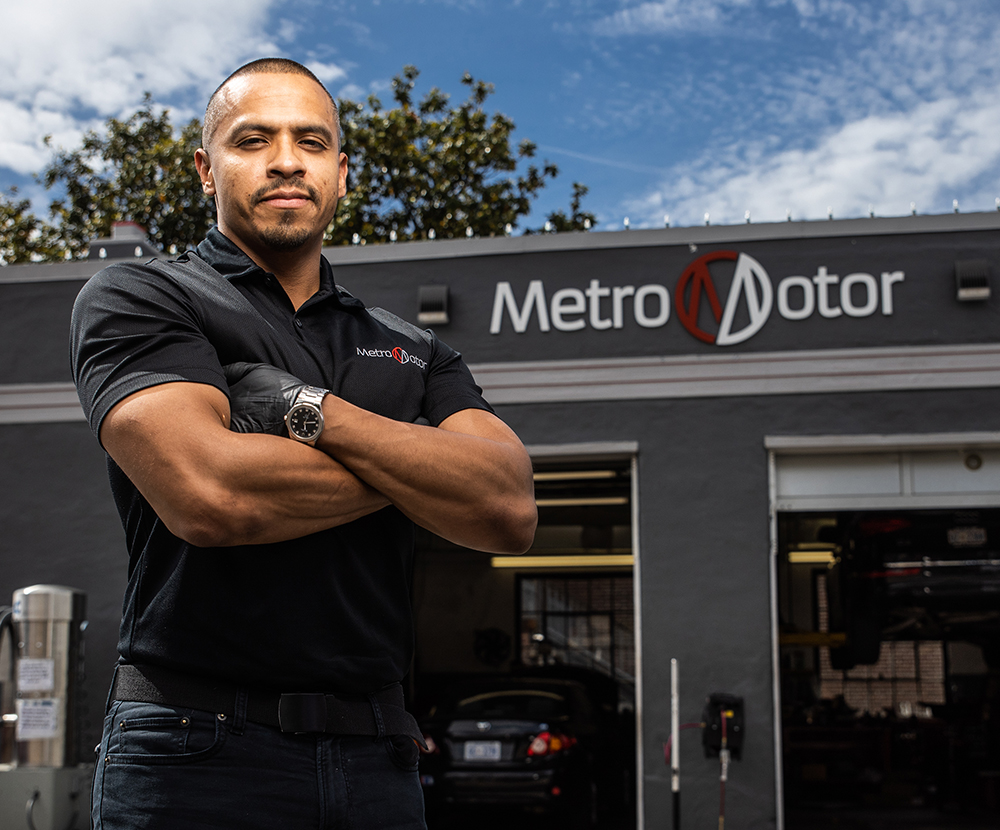 Metro Motor employee