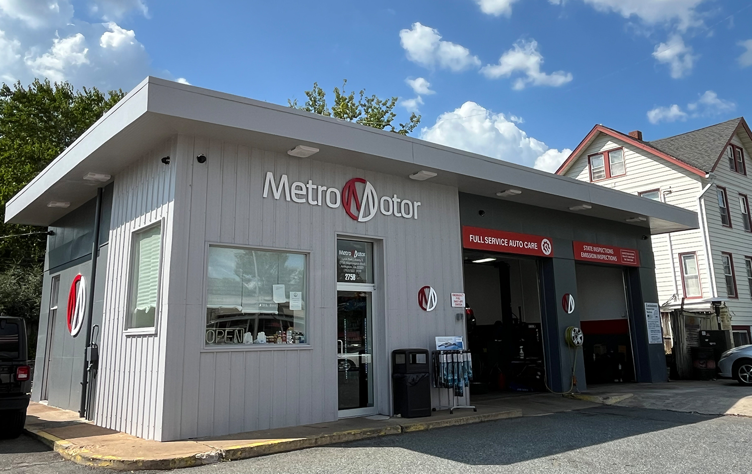 Metro Motor auto repair shop in Clarendon